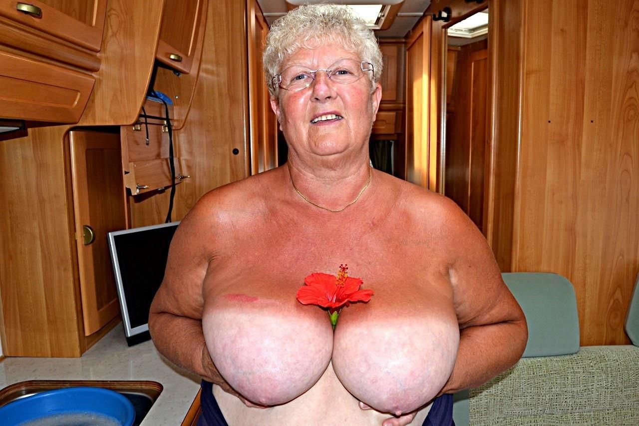 Hot Saggies