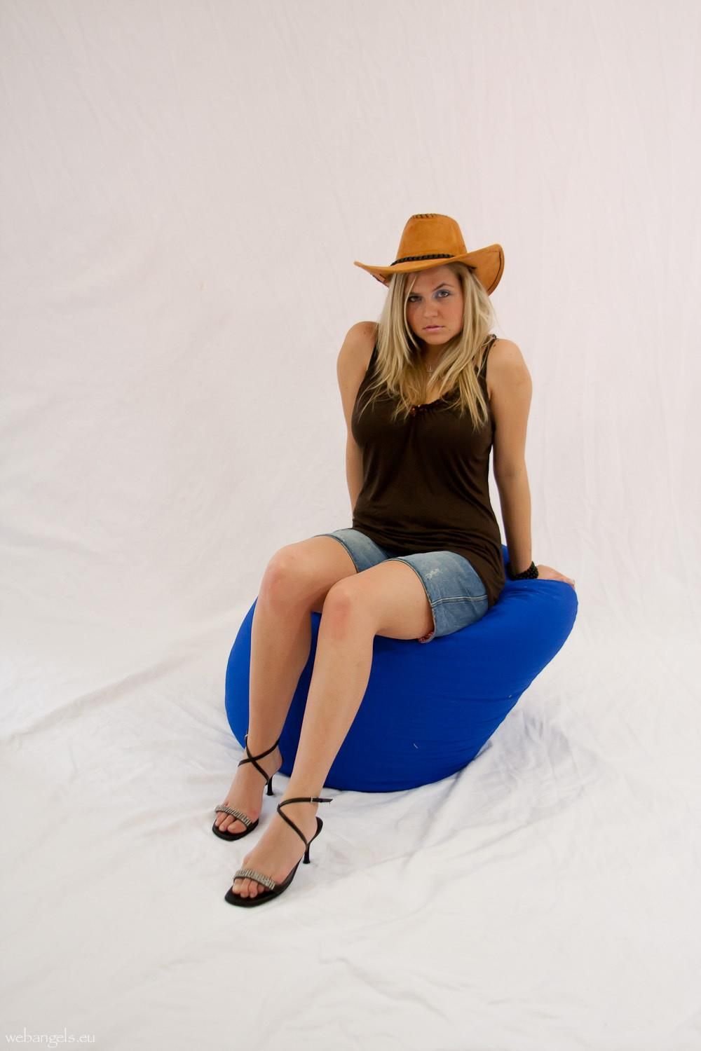 Alexandra Big tits cowgirl