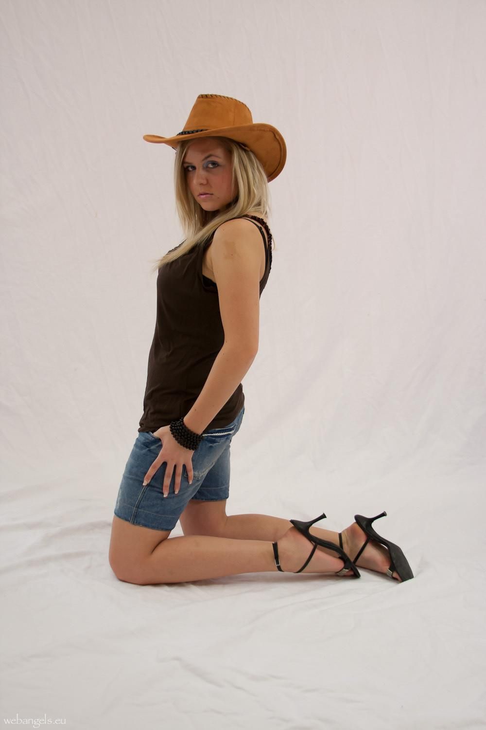 Alexandra Big tits cowgirl