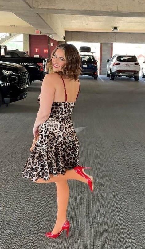 Kelly Big Ass Big Boobs Beauty Brunette Milf Mixed Hot Shots