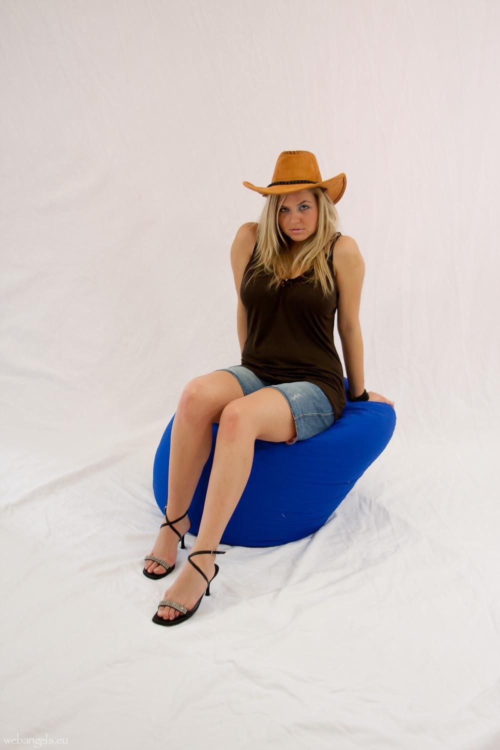Alexandra Big tits cowgirl