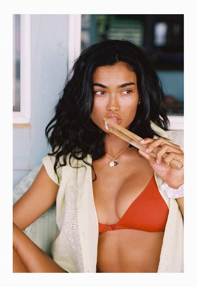 Kelly Gale