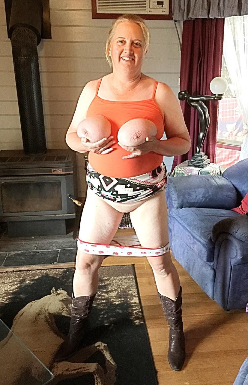 Jacqui’s tits on show