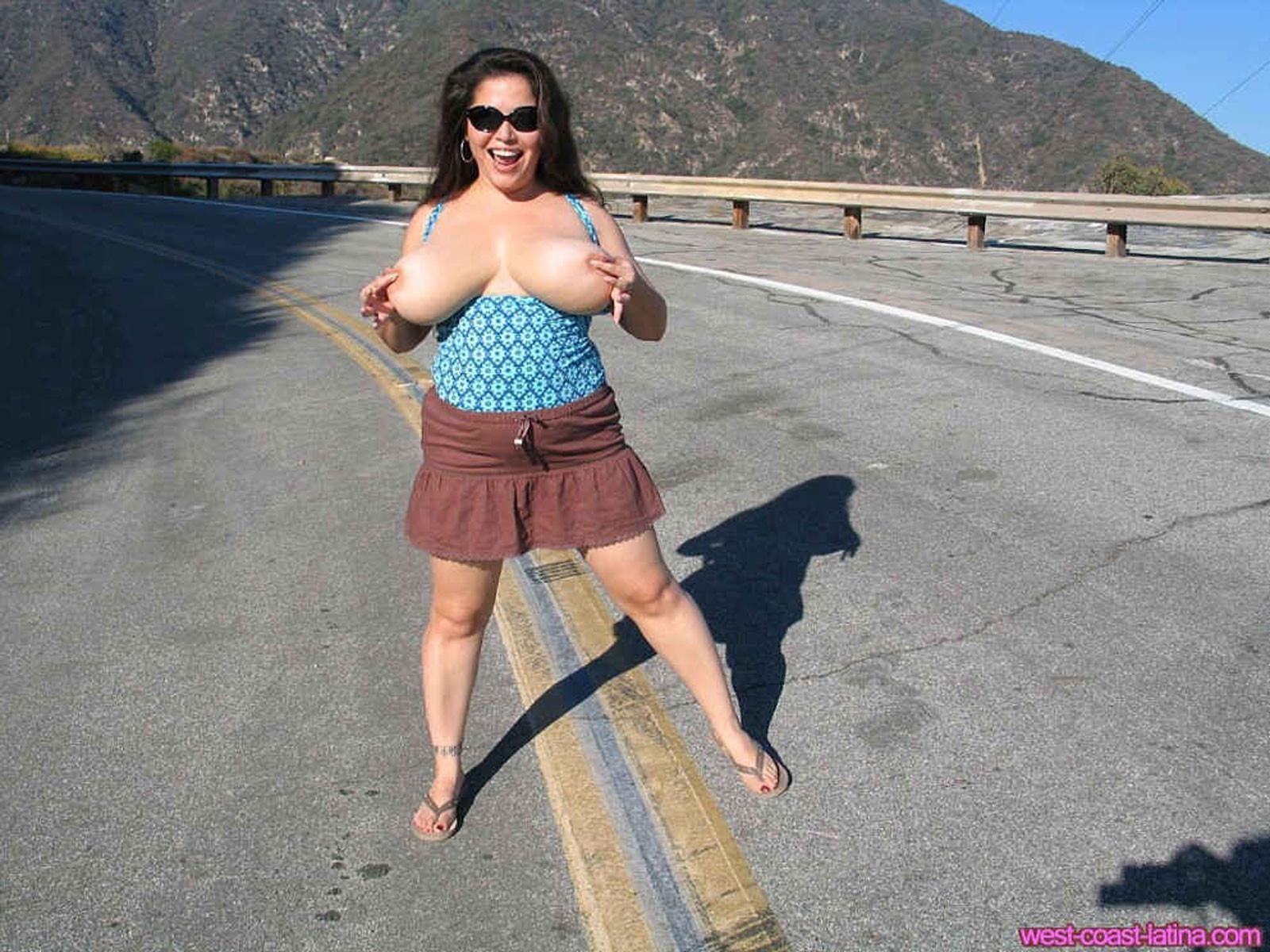 Dulcea Mexican Latina Beauty Flashes Her Chichis on a Highway