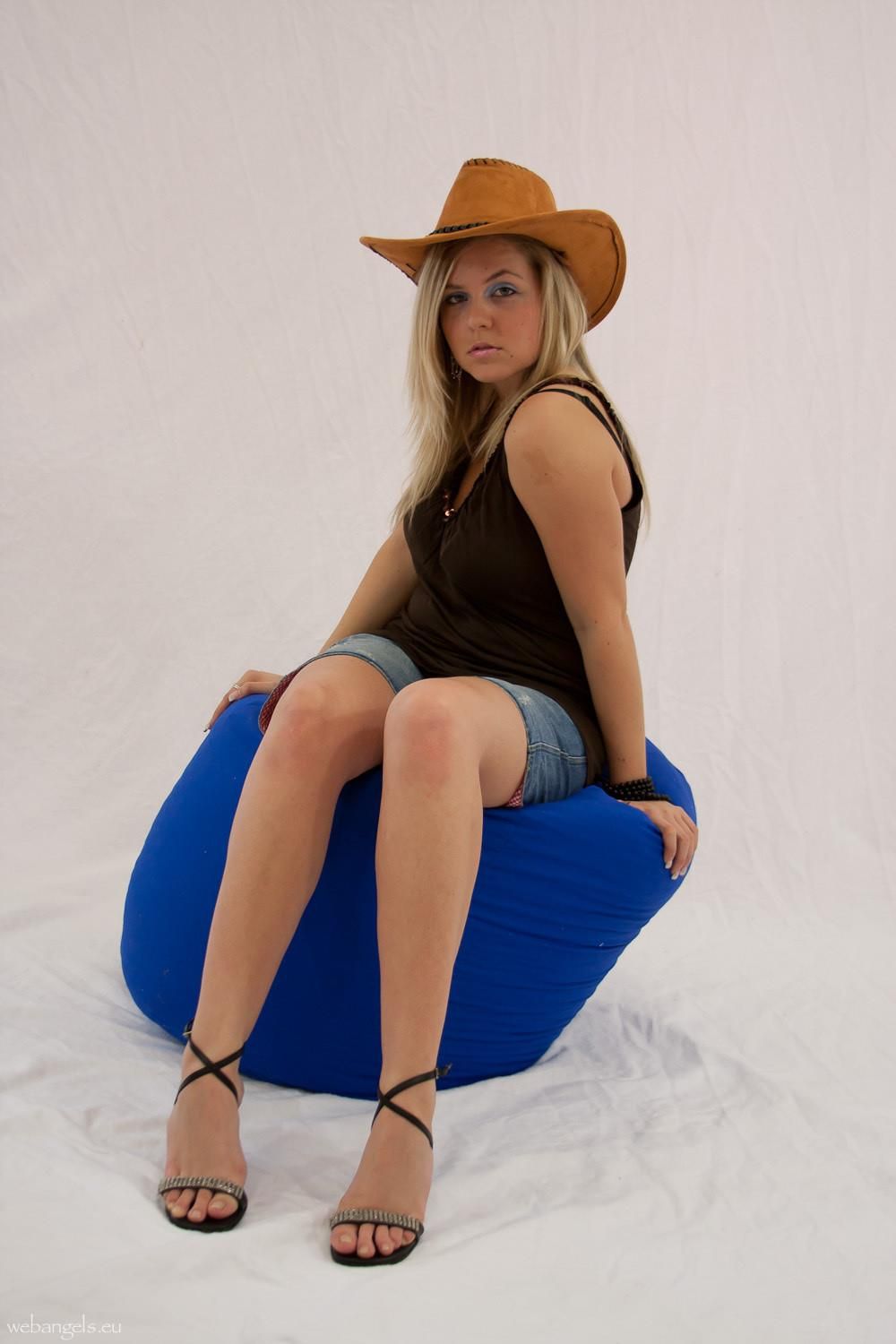 Alexandra Big tits cowgirl