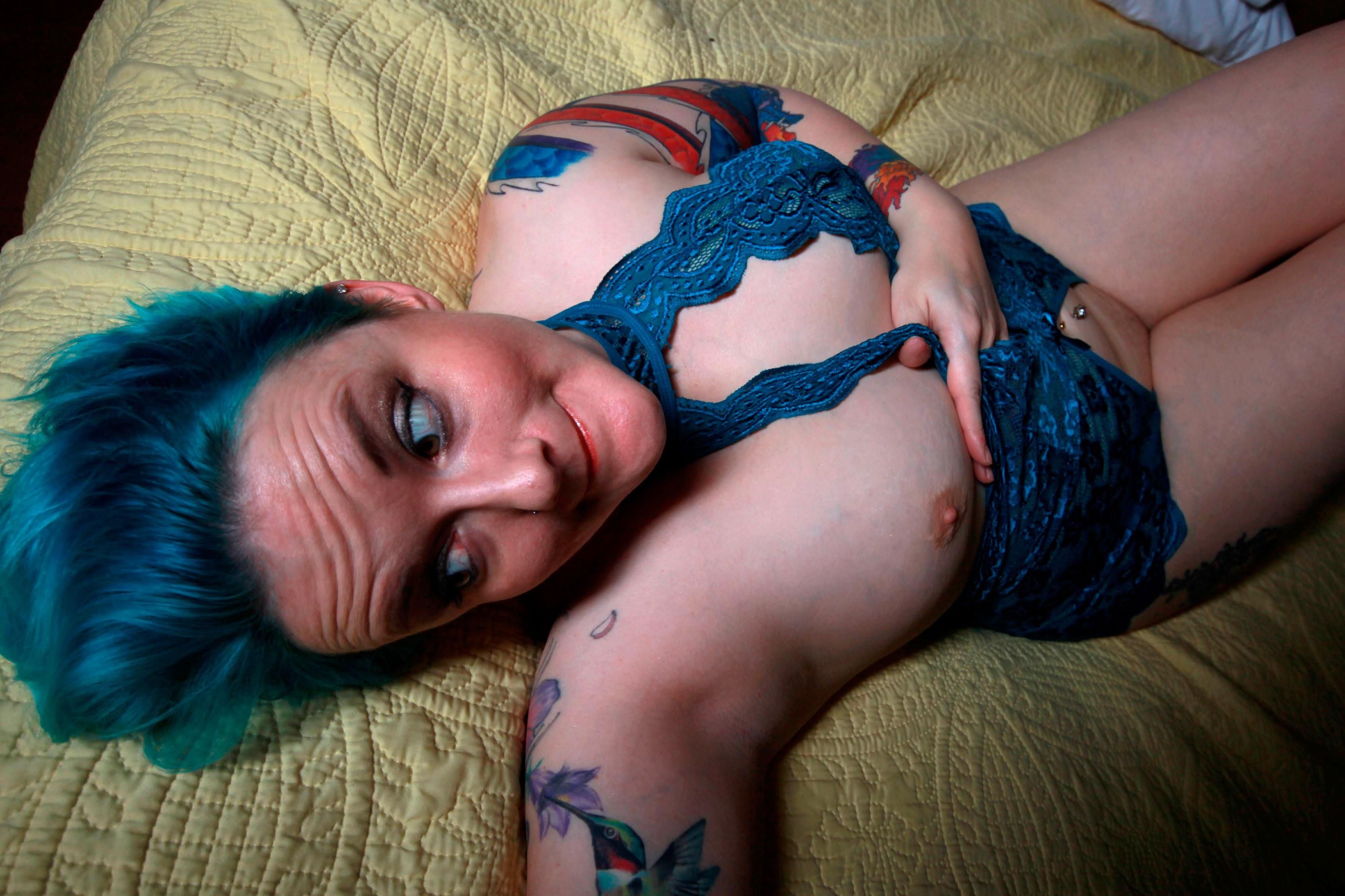 Sexy chubby women (Hot Blue Hair Wife BBW) PART II END
