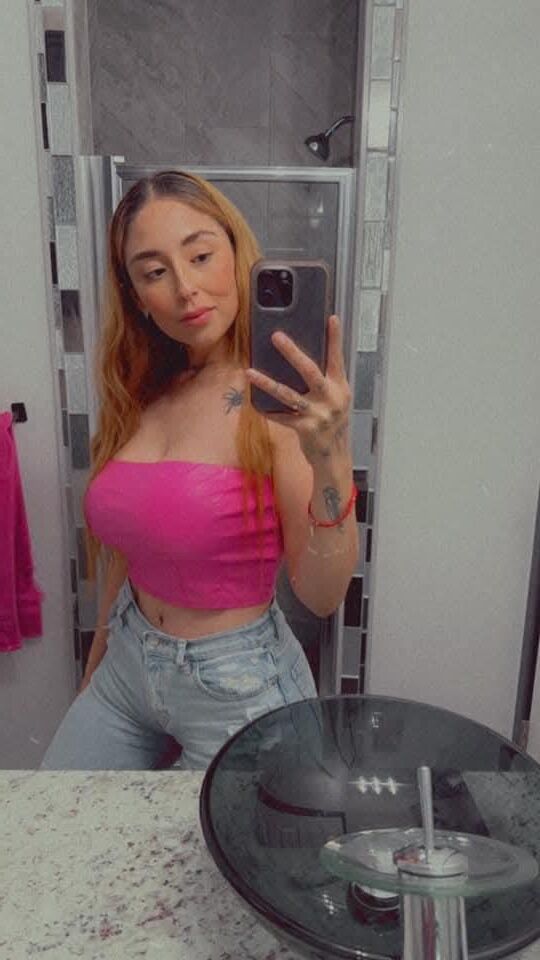Lesley b 