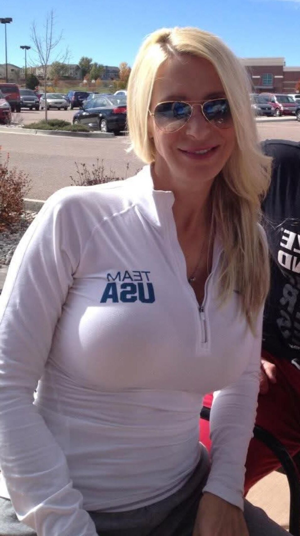 Ultimative echte Bimbo Milf Mutter