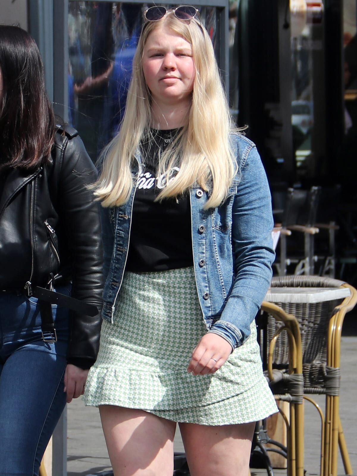 Sexy chubby women (Beauties in Skirts BBW)