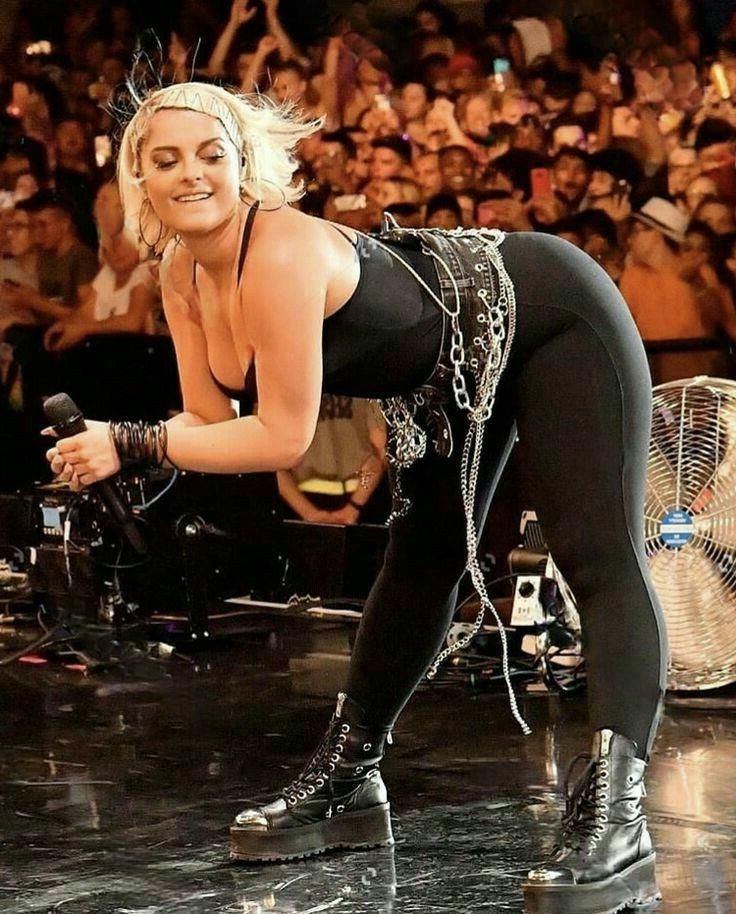 They're all pieces of ass vol. 