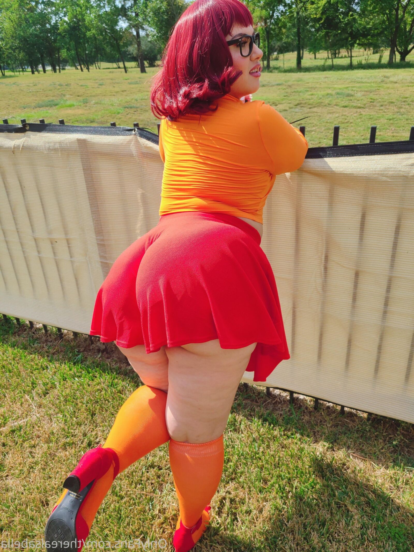 B K Huge Ass Nice Tits Gorgeous Brunette BBW Mixed Hot Shots