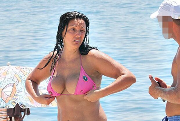SERBIAN BUSTY MATURE