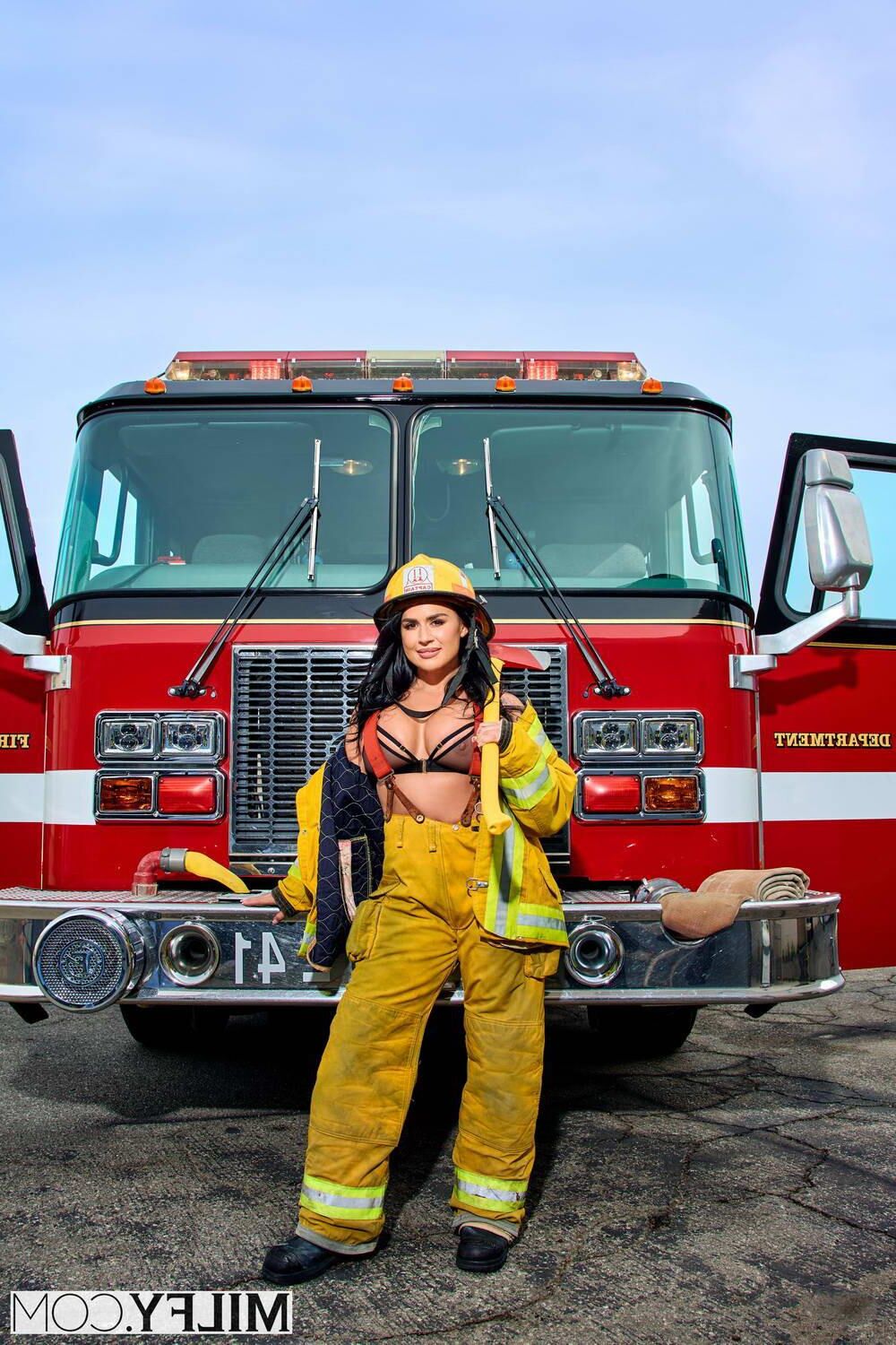 Eva Angelina Ja Chef