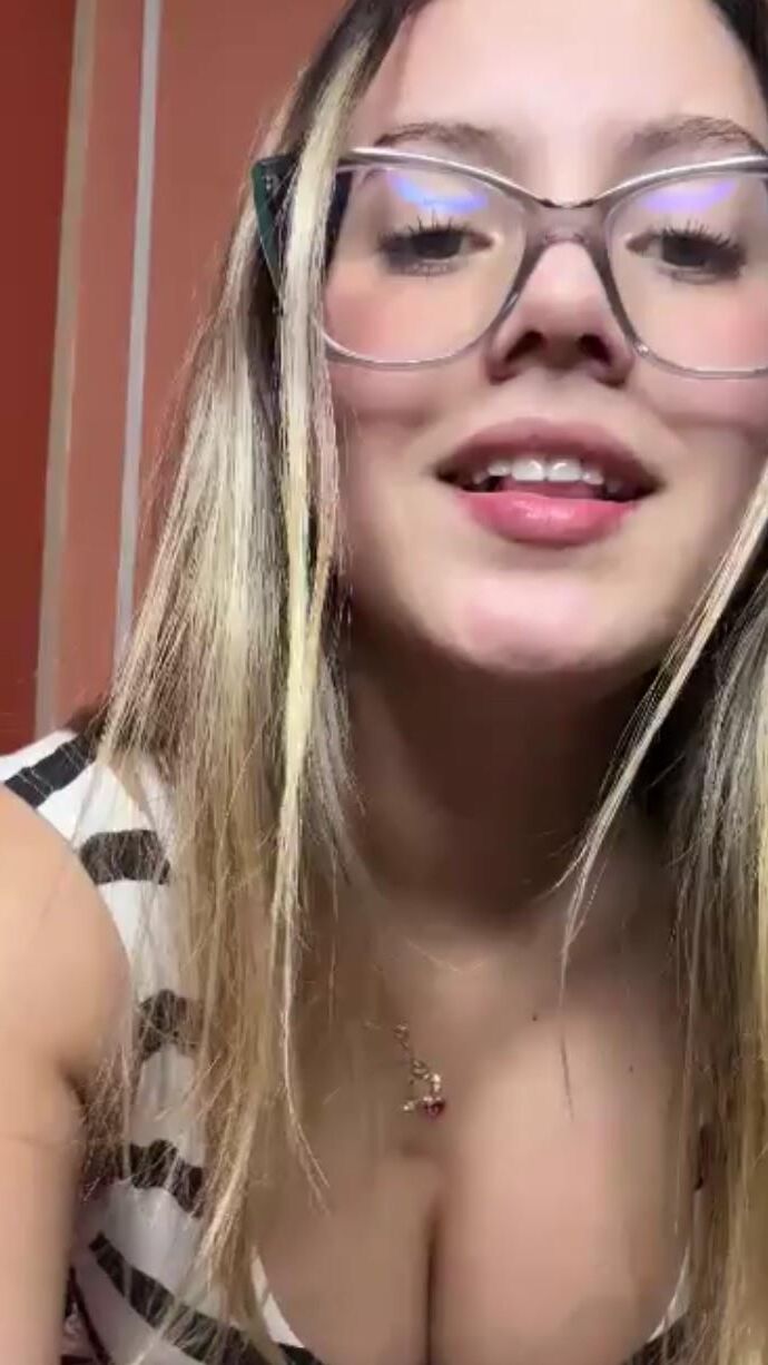 Cleavages CXLV