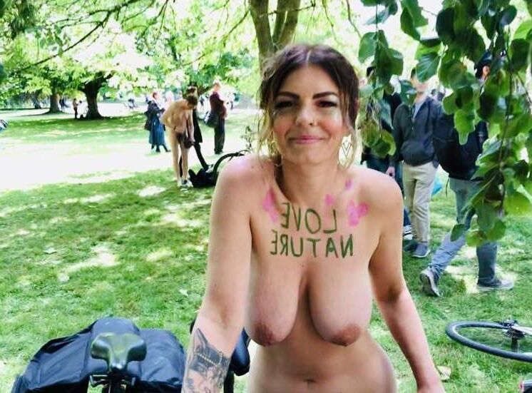 Big Saggy Euter