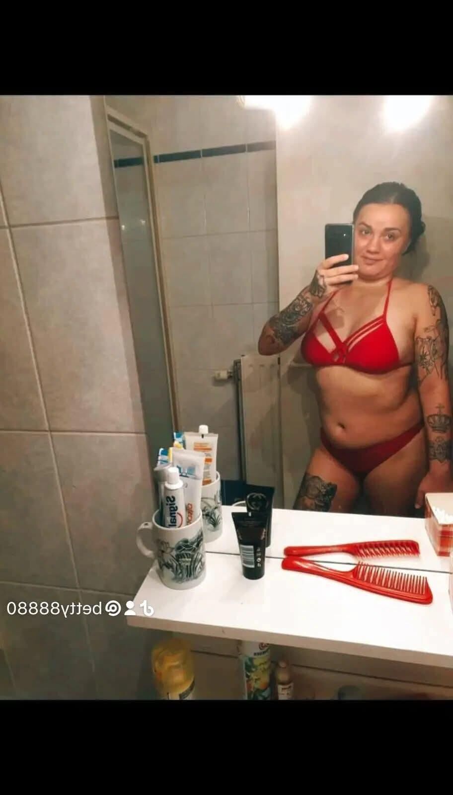 Betty aus Ungarn