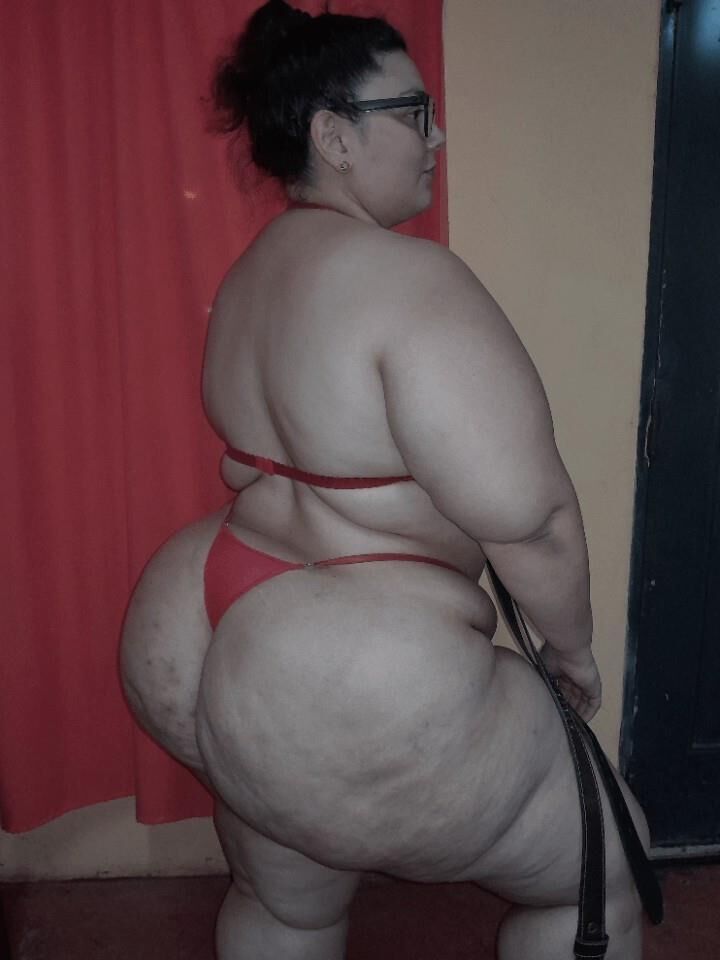 Latina Big Ass Schlampe