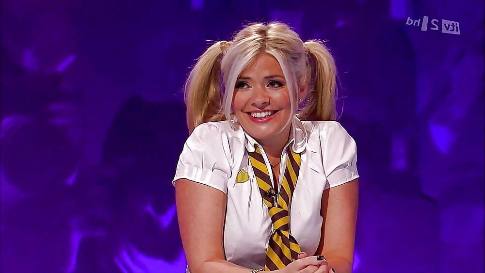Holly Willougby School Uniform