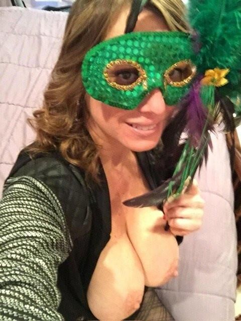 巨乳アマチュア熟女メリッサ