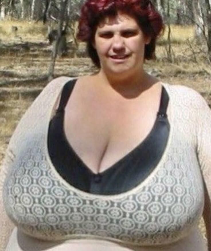 Big Titts in bra 
