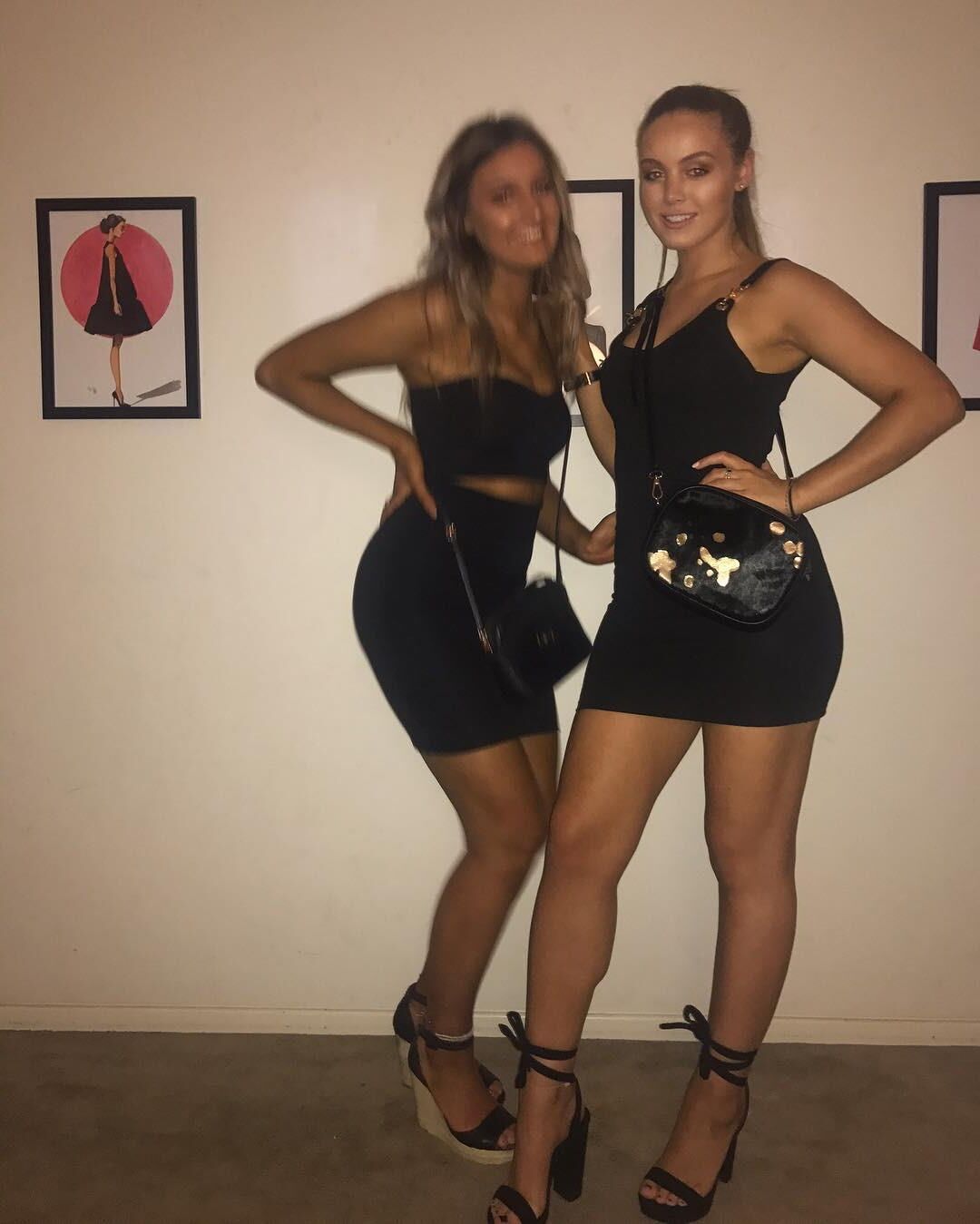 アメリカの大学の女とオーストラリアのユニの女またはビンボのミックス