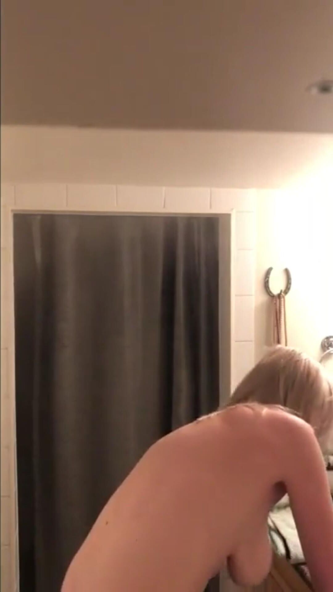 Badezimmerspionage