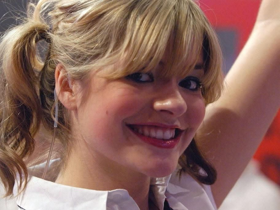Holly Willougby School Uniform