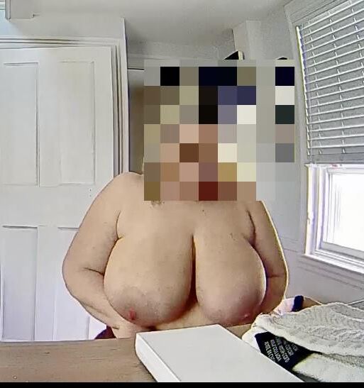 BBWの妻に気付いていません