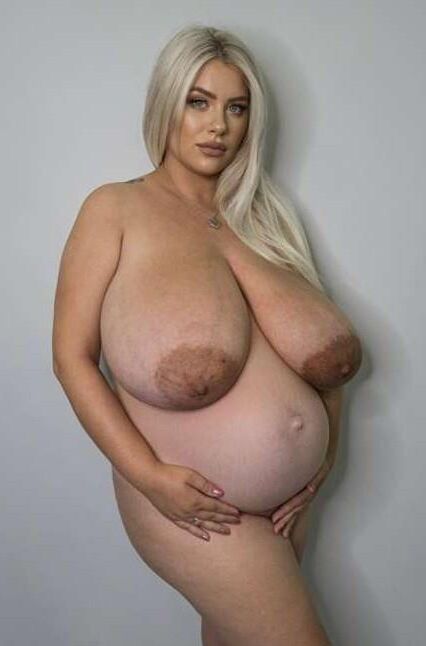 GRANDS UDDERS INSAGGY (NN)