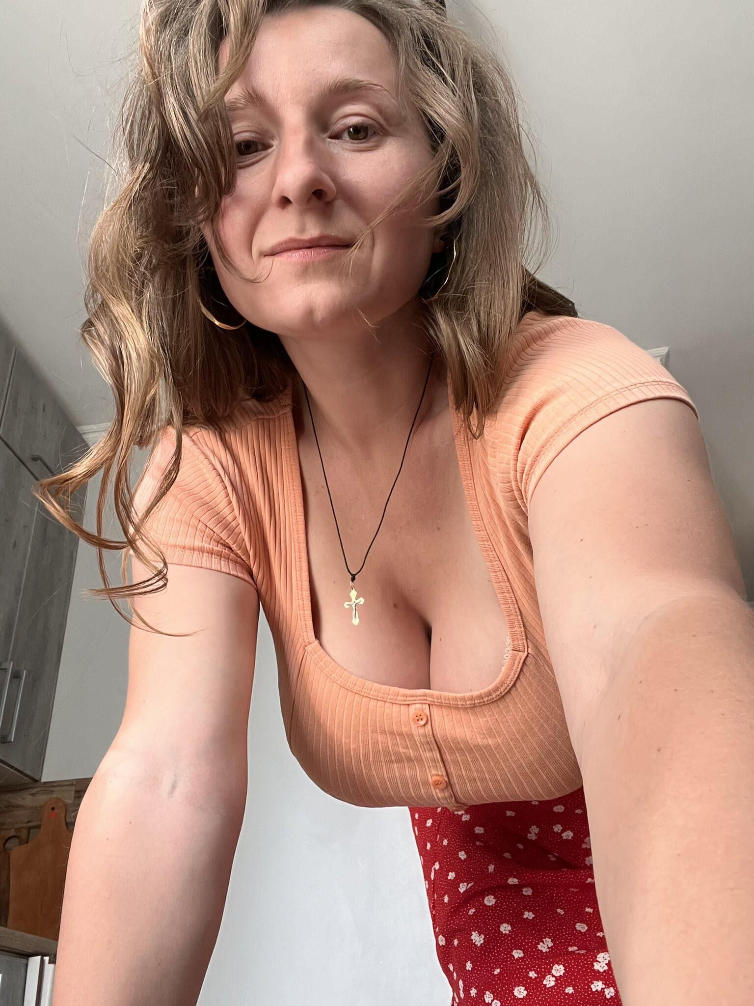 Puma riesige Brüste ukrainisch sexy brünette milf gemischte heiße Aufnahmen