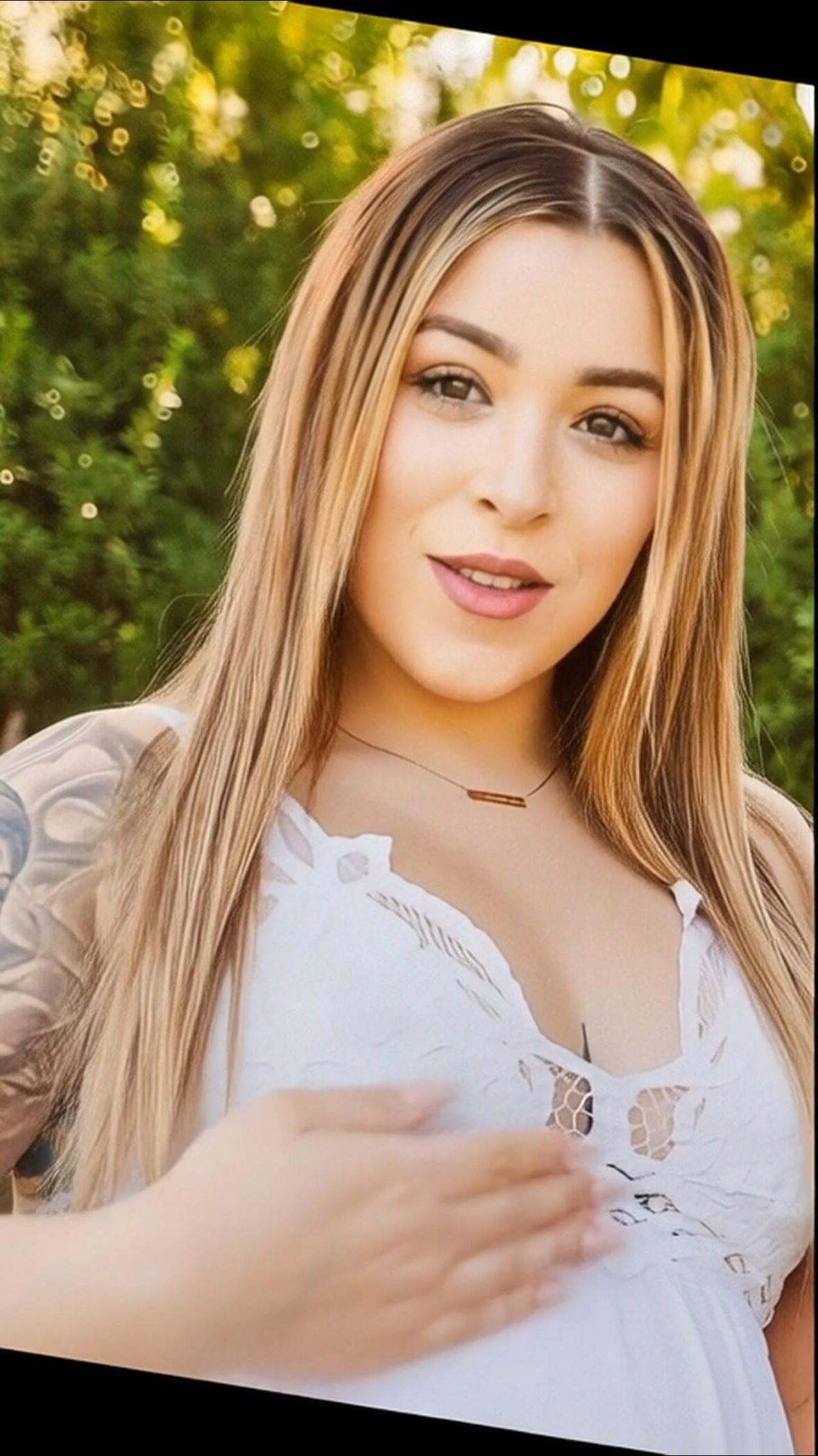 Ai mi hijastra (tetas de vestir)