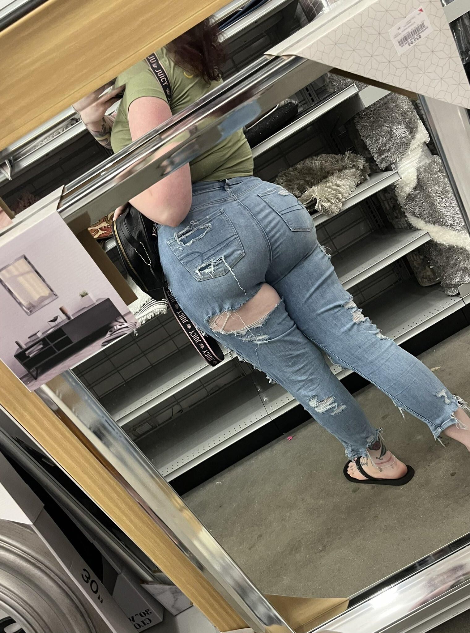 Peach Big Butt Big Boobs Hermosos tiros calientes mixtos de BBW MILF