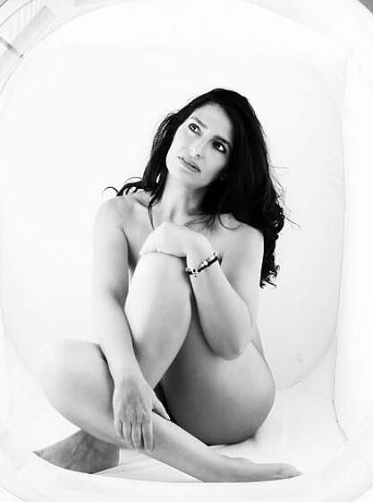 Modelo maduro de Raquel Simon