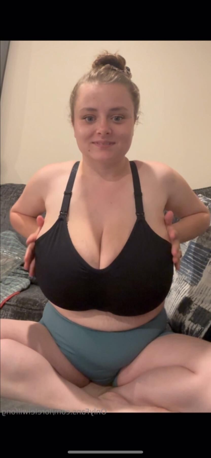 big boobs nipples 