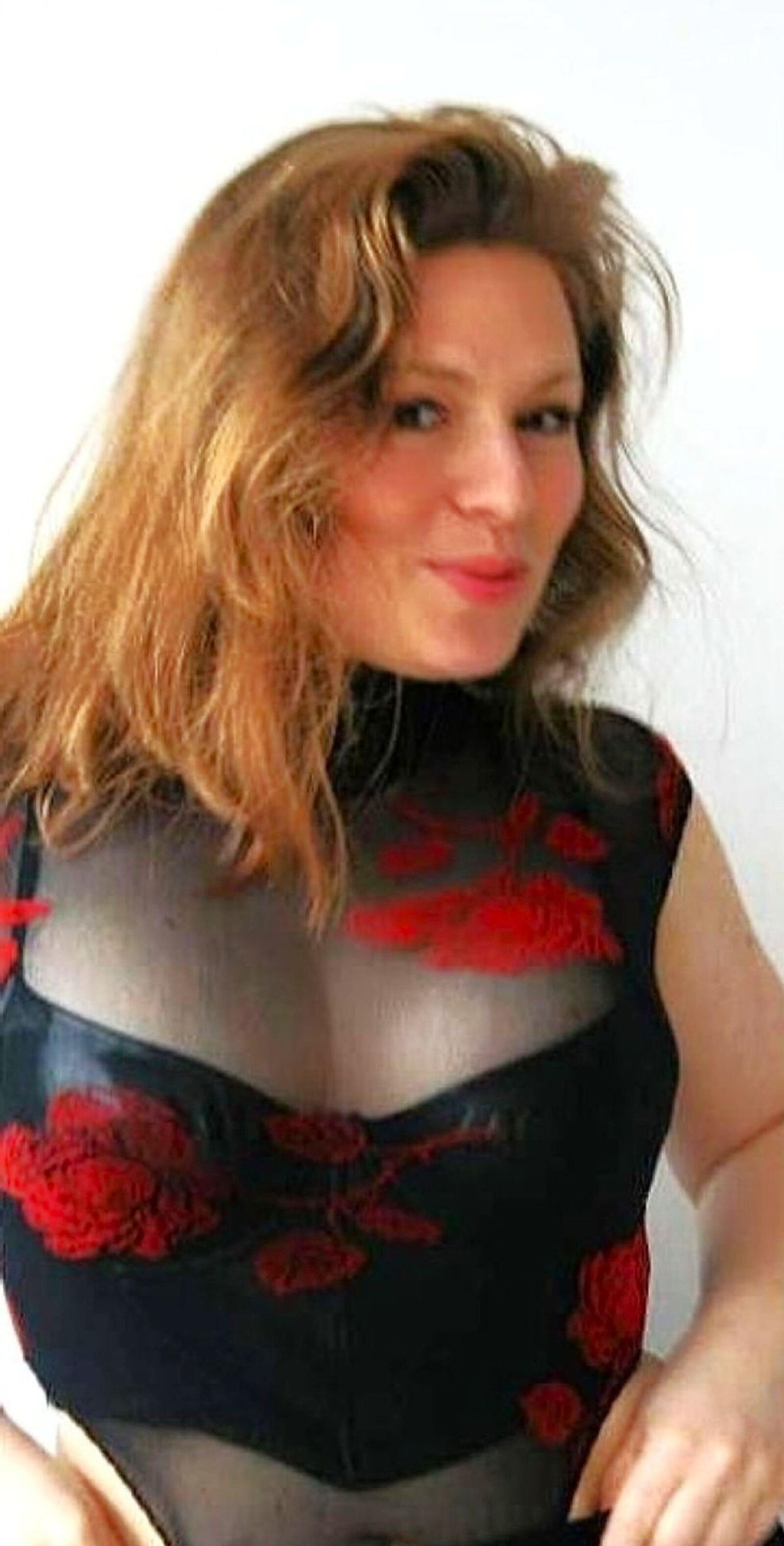 Big Tit Chubby MILF loves BBC