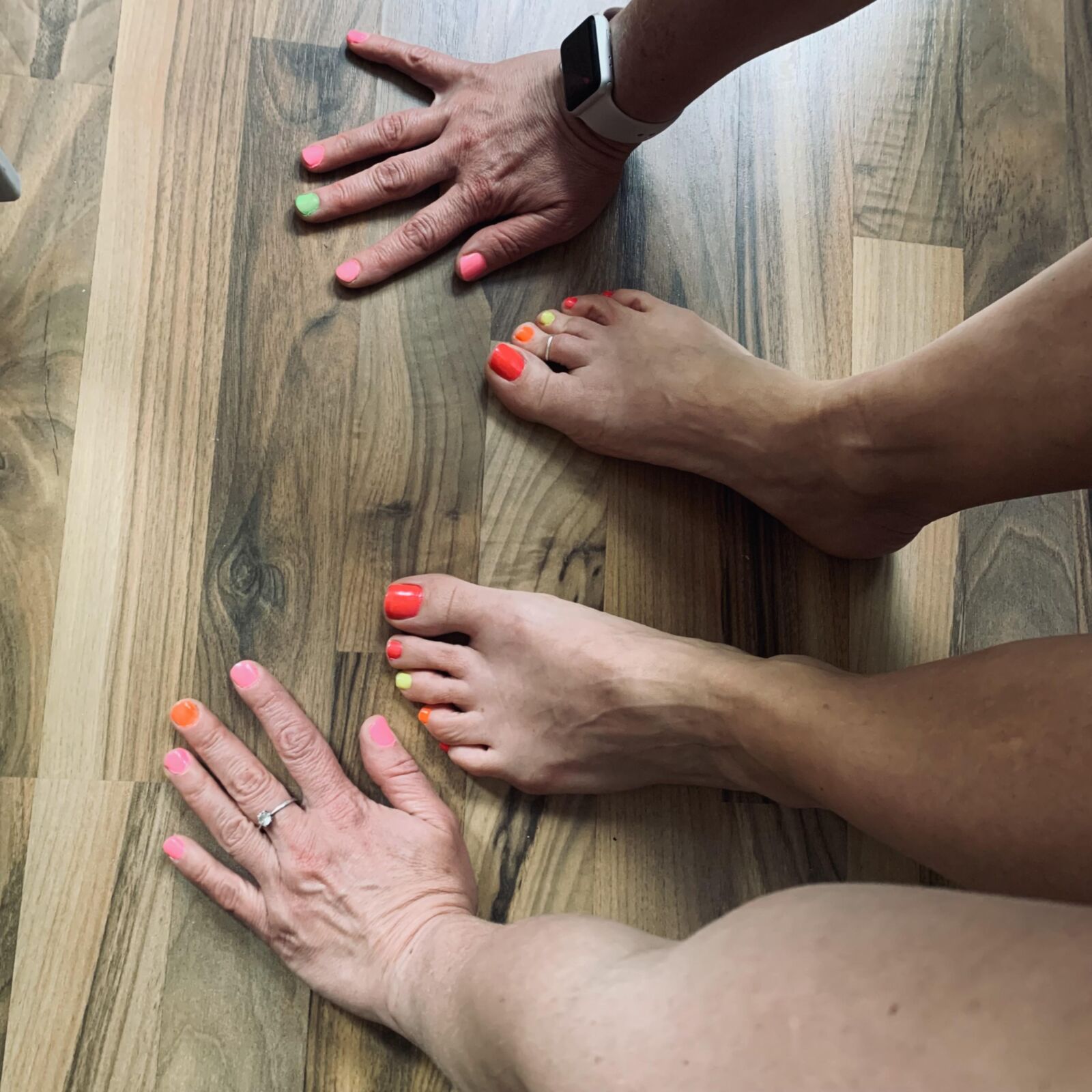 MadameD naked feet big nipple milk tits