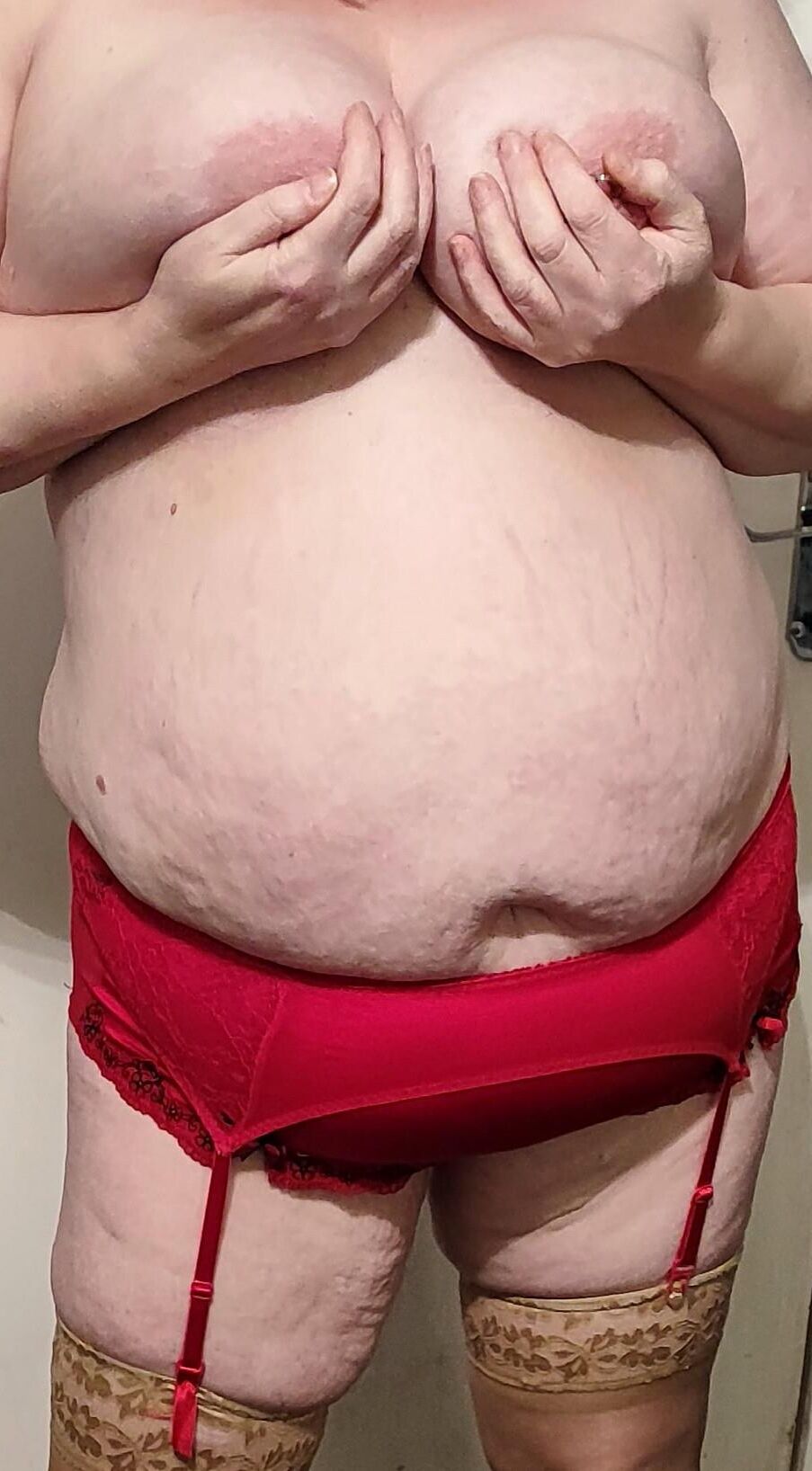 BBW Frau posiert