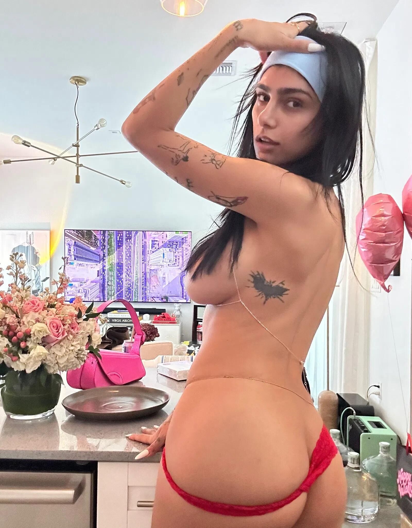 Porno Königin Mia