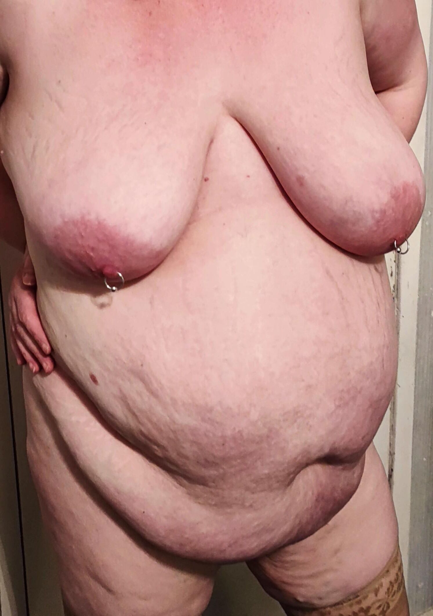 BBW Frau posiert