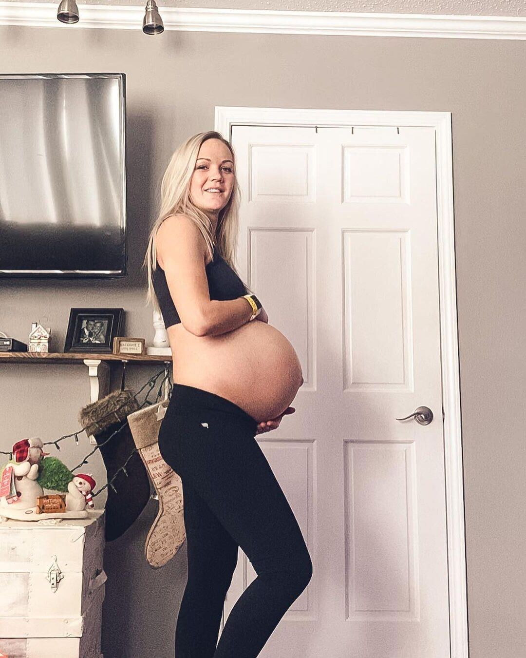 I Put a Baby In Her 