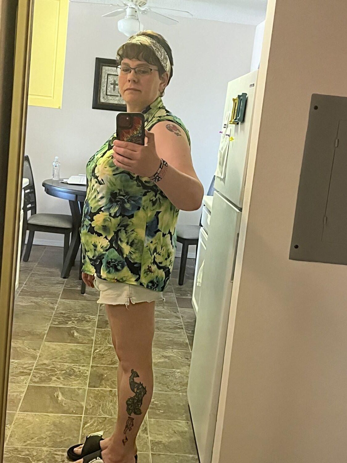 Rachel FB dating