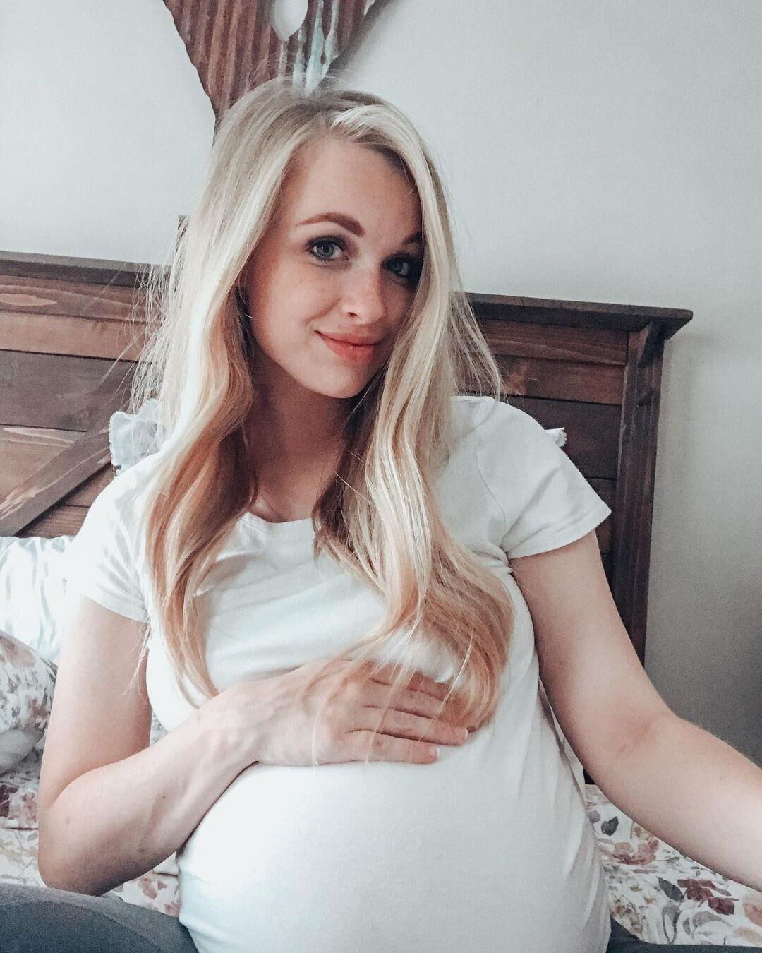 I Put a Baby In Her 