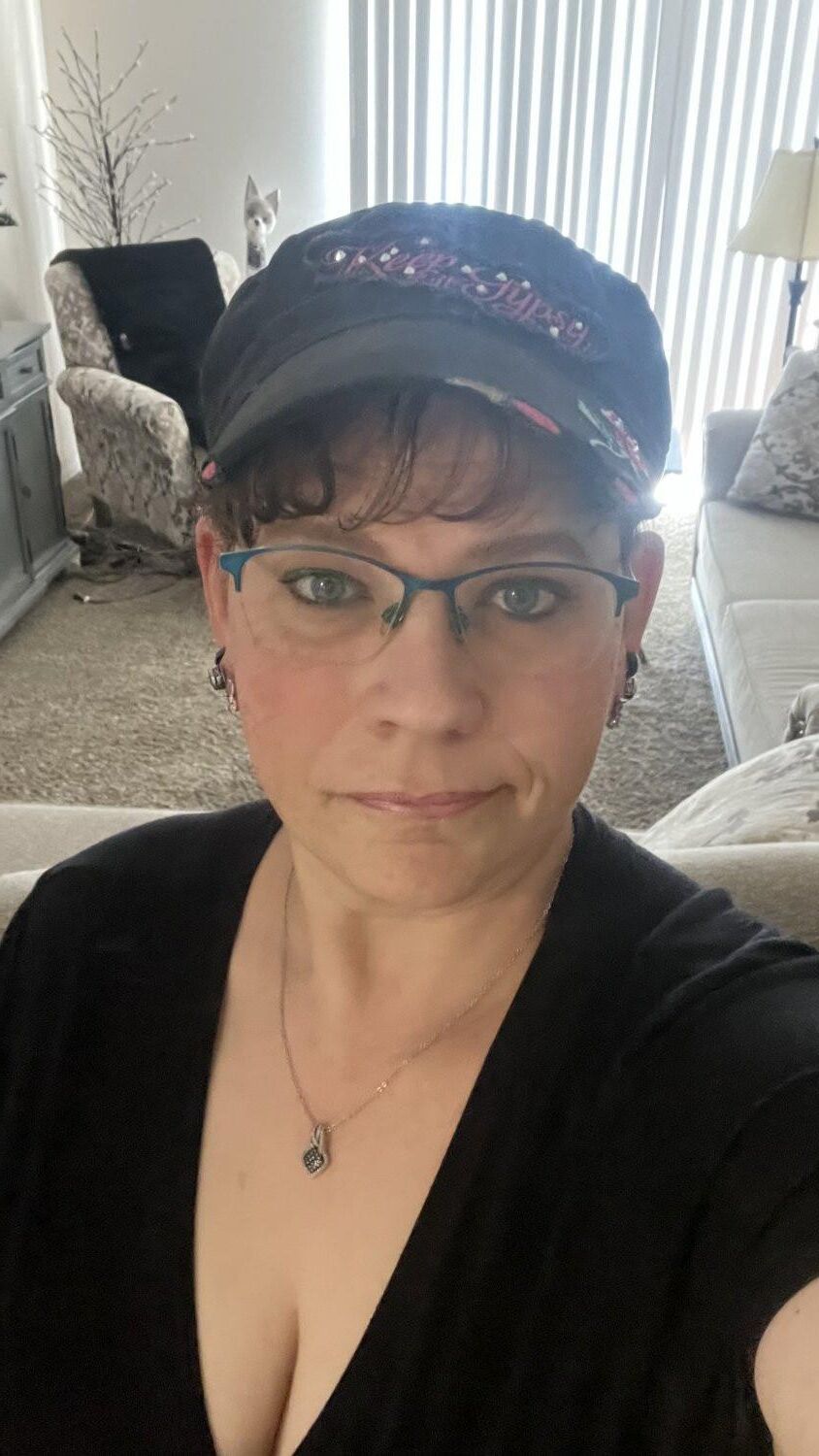 Rachel FB dating
