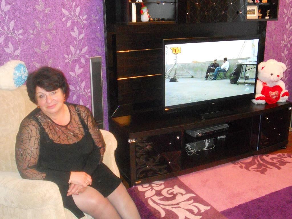Busty granny Svetlana from Nizhnevartovsk