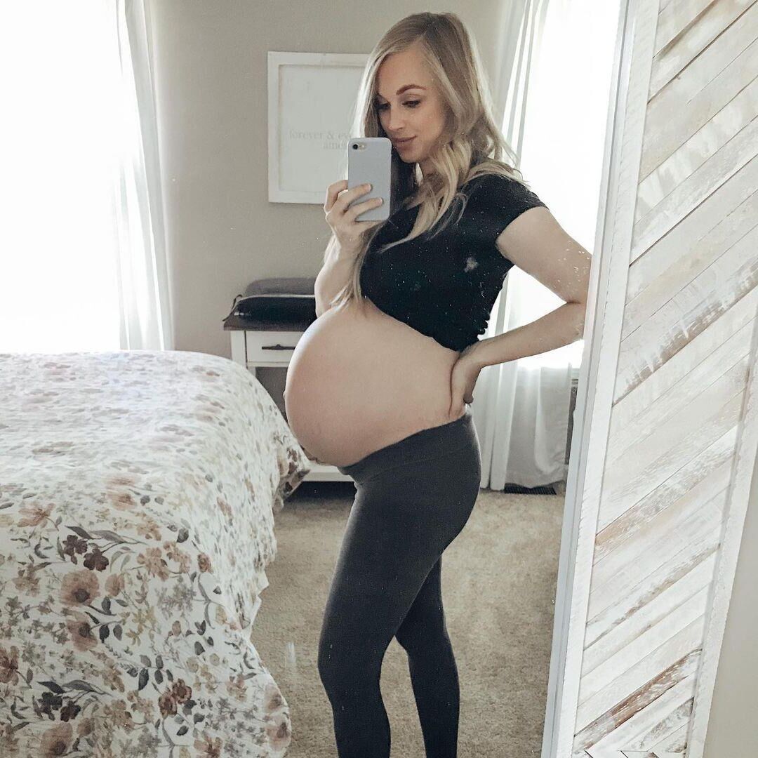 I Put a Baby In Her 