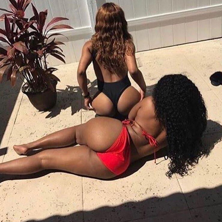 Hoes with Phat Asses