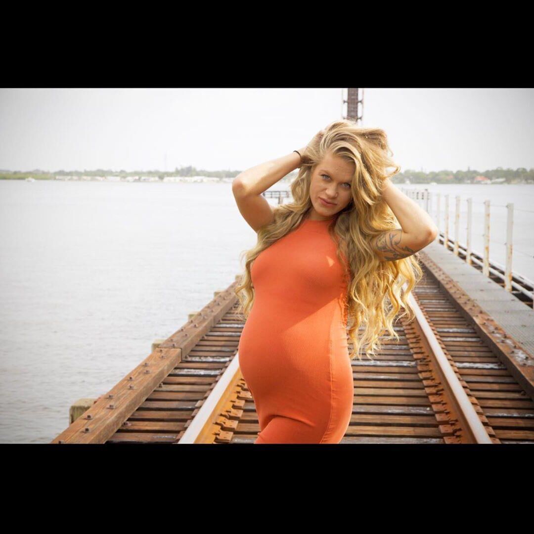 Yummy Preggo Amateurs 