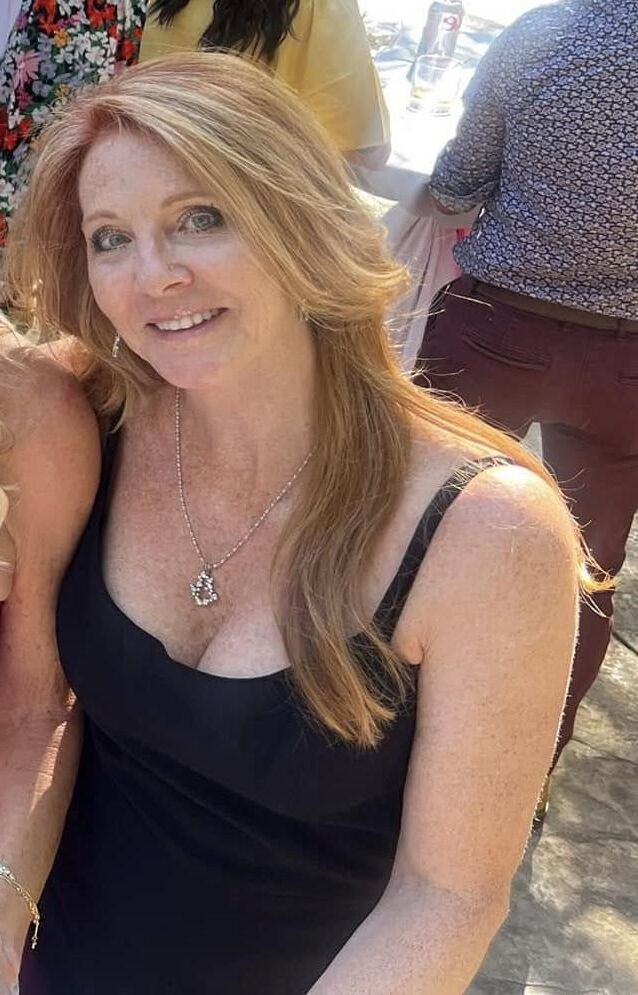 Sexy Matures In Dresses #