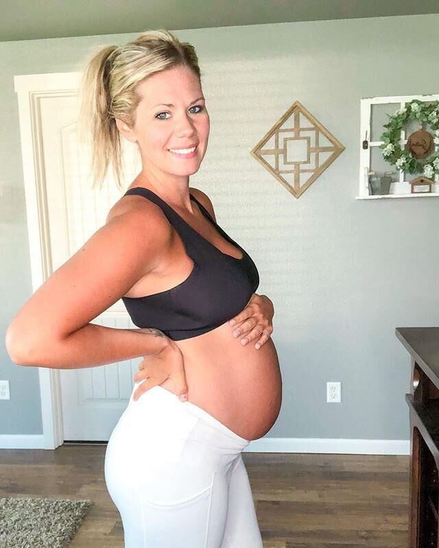 Yummy Preggo Amateurs 