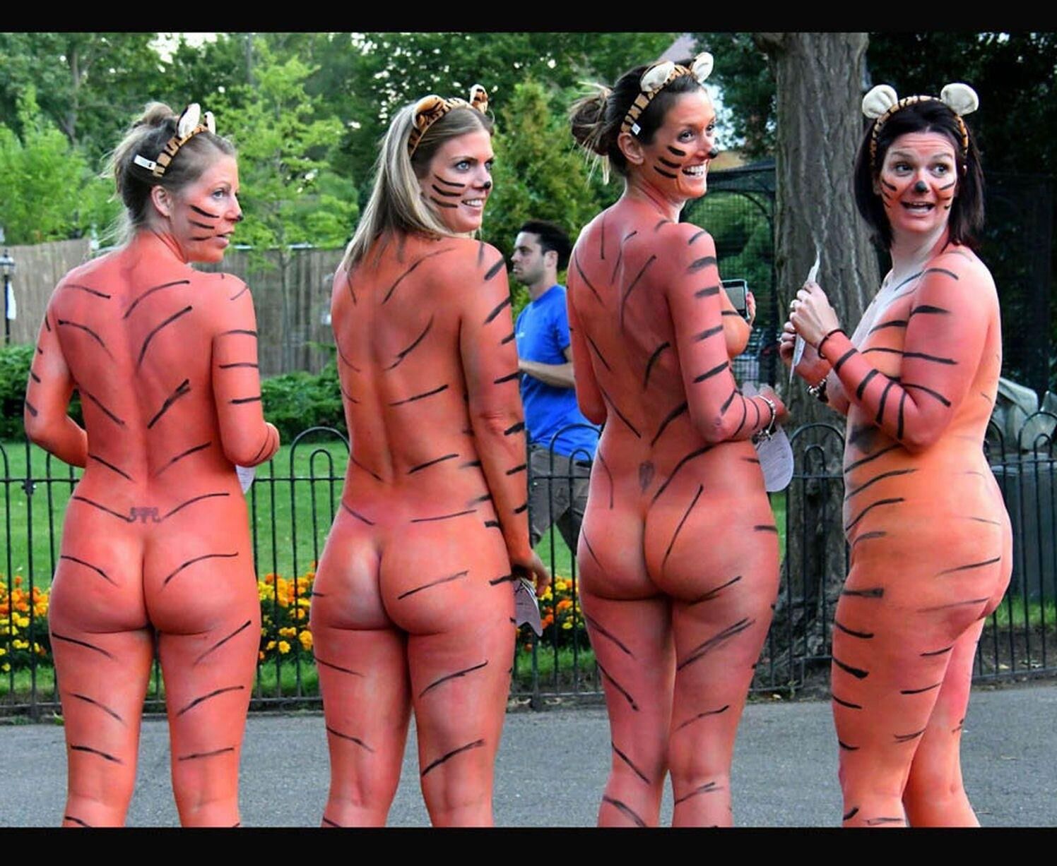 London Naked Tiger Run
